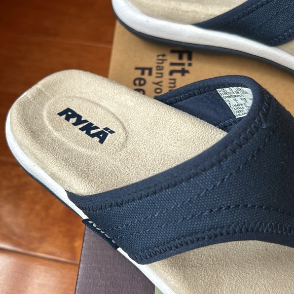 NWT Ryka Flip Flop Sandal Size 8 - Picture 5 of 7